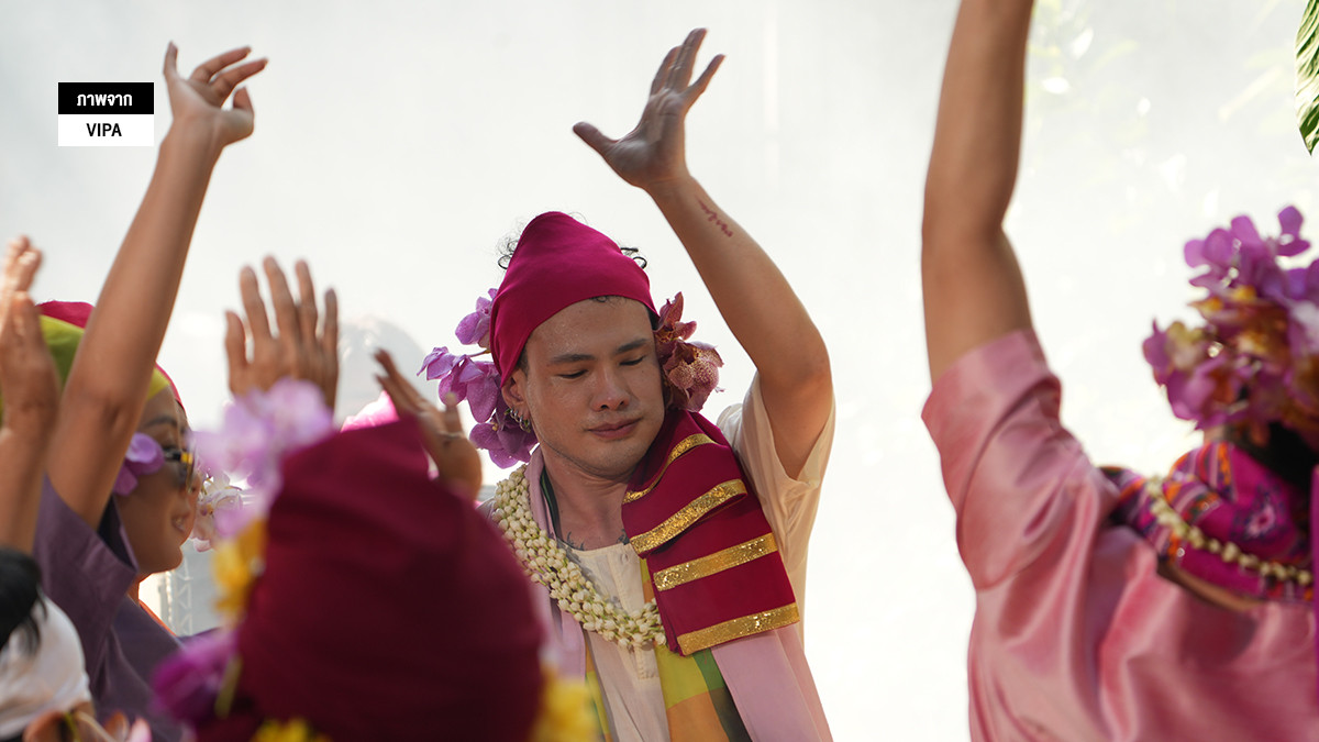 รูปภาพในบทความ “ร่างทรงองค์เควียร์” กับบทบาทของเพศหลากหลายในพื้นที่ทางจิตวิญญาณ